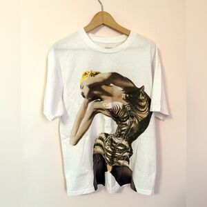 MADONNA CELEBRATION TOUR T-SHIRT WHITE SIZE LARGE GLITTER BOY TOY 2024 Official